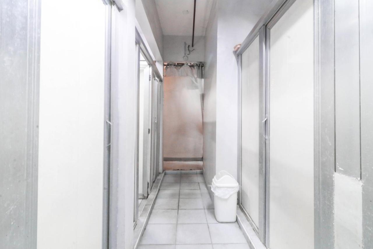 Ark Hostel City Center Manila Pasay Exterior photo