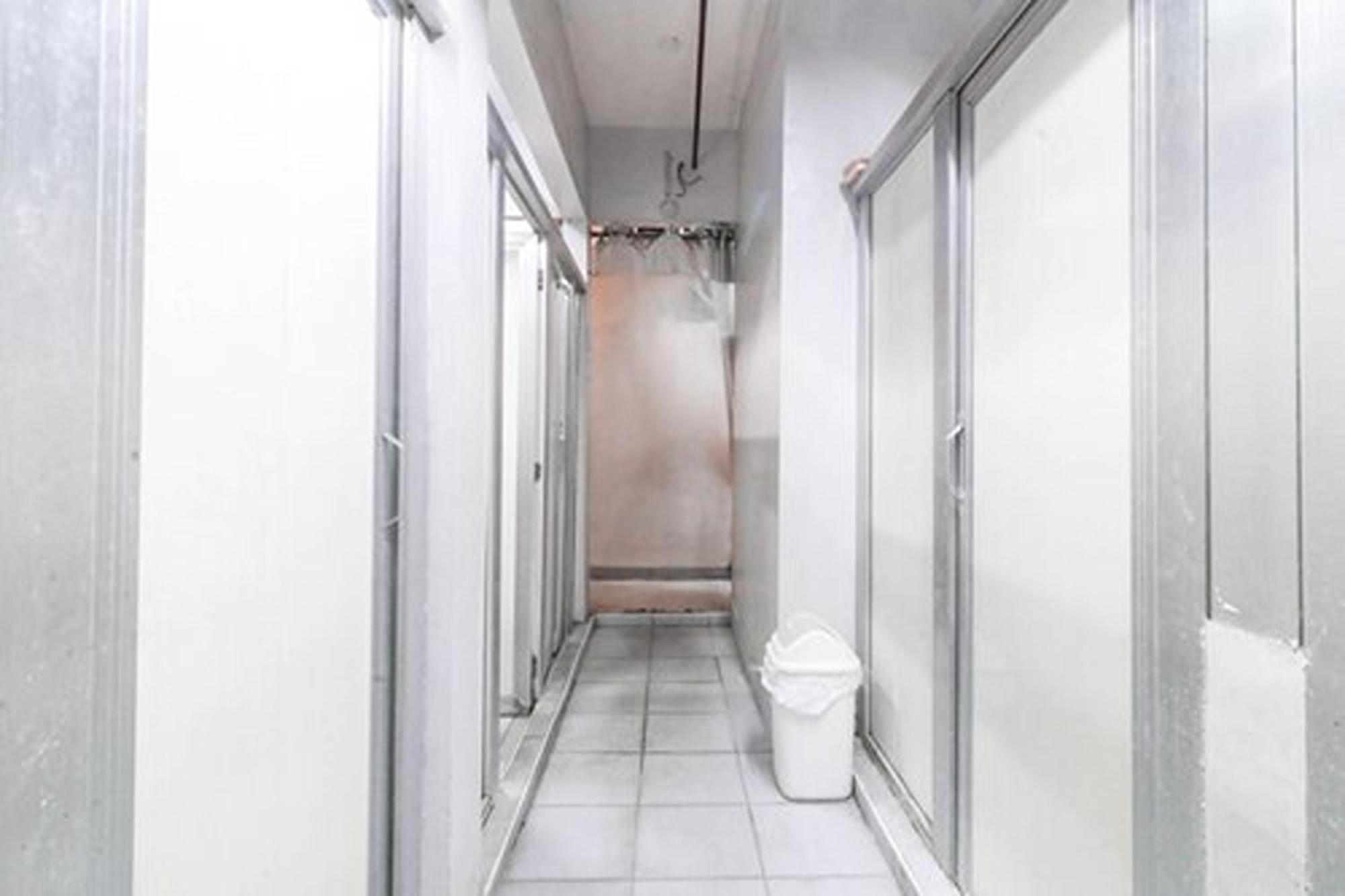 Ark Hostel City Center Manila Pasay Exterior photo
